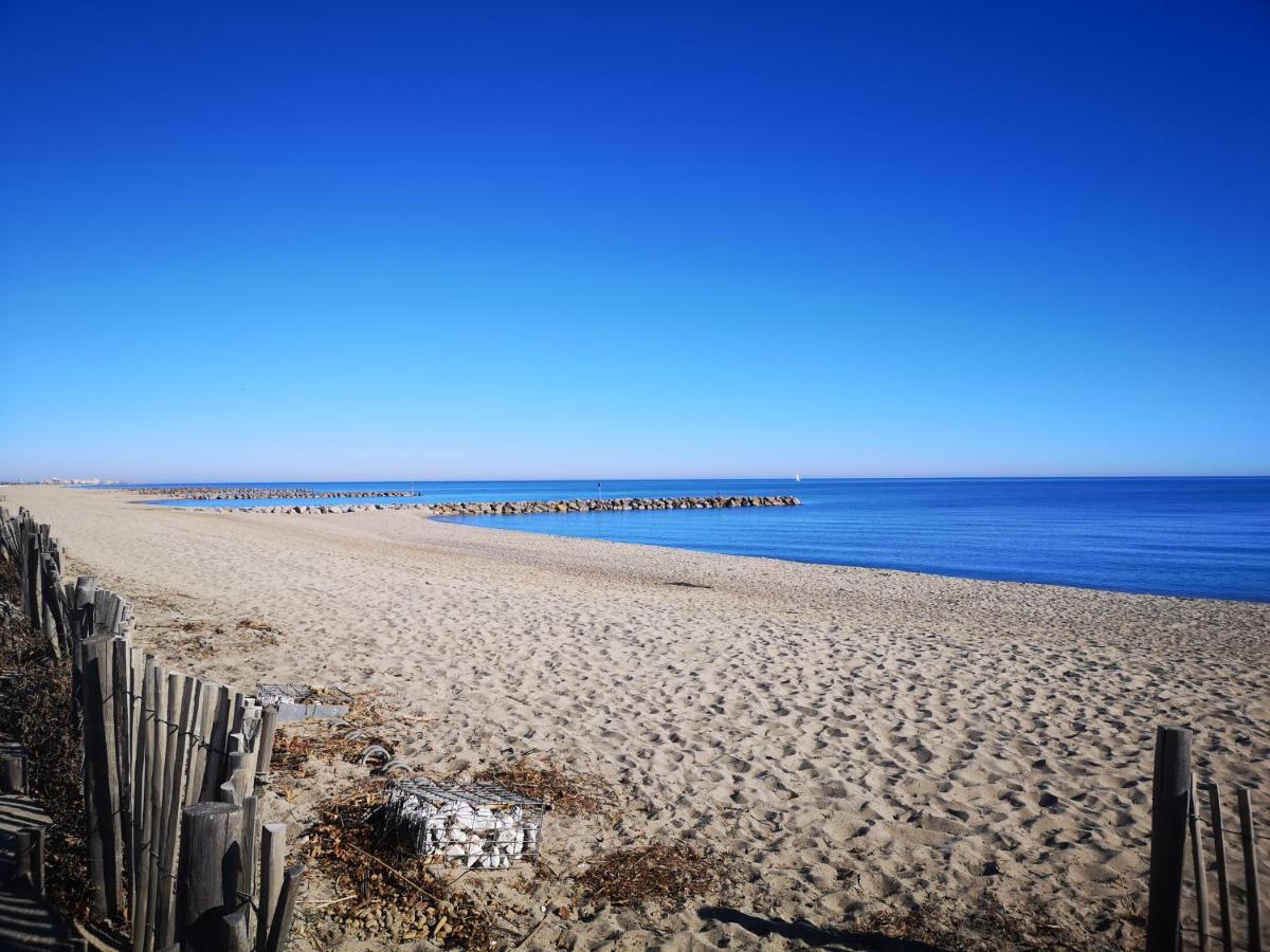Mas De La Mer Saint-Cyprien  Buitenkant foto