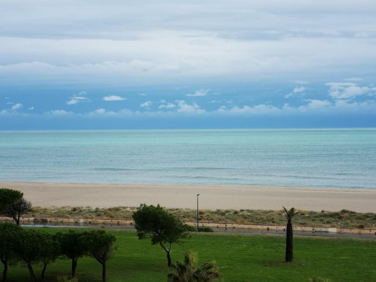 Mas De La Mer Saint-Cyprien  Buitenkant foto